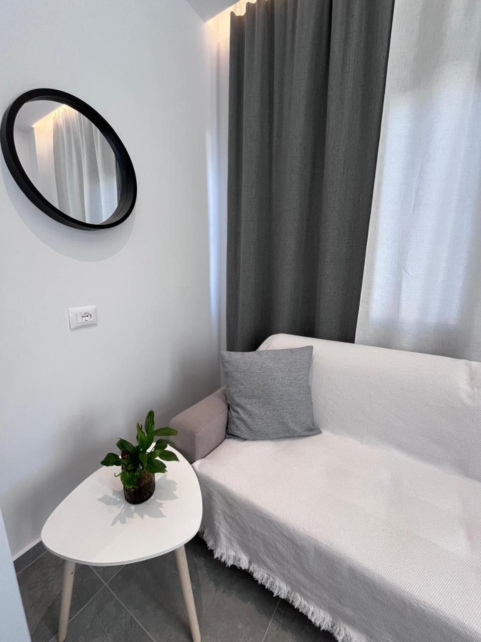 Agur Kapo Apartment Ksamil